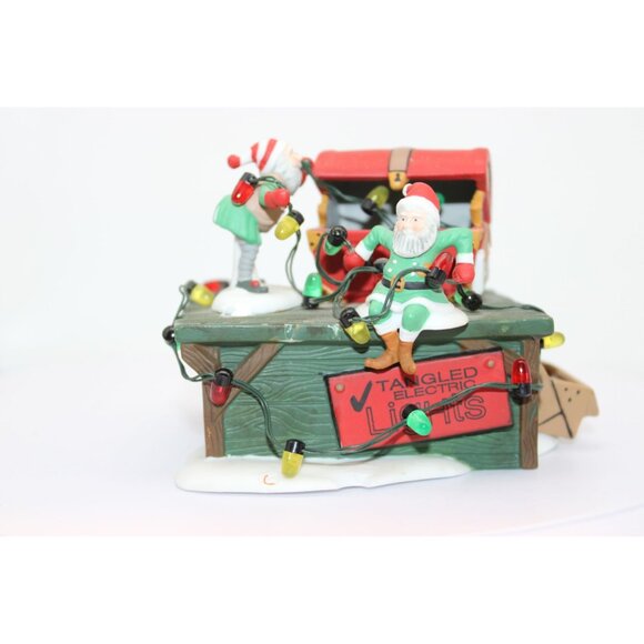 Dept 56 North Pole - Untangle The Lights (no box) - Picture 1 of 6